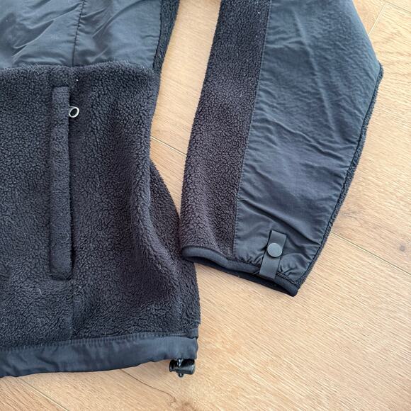 The North Face Women's Black Retro Denali Jacket Polartec Fleece - Size Small - Picture 5 of 10